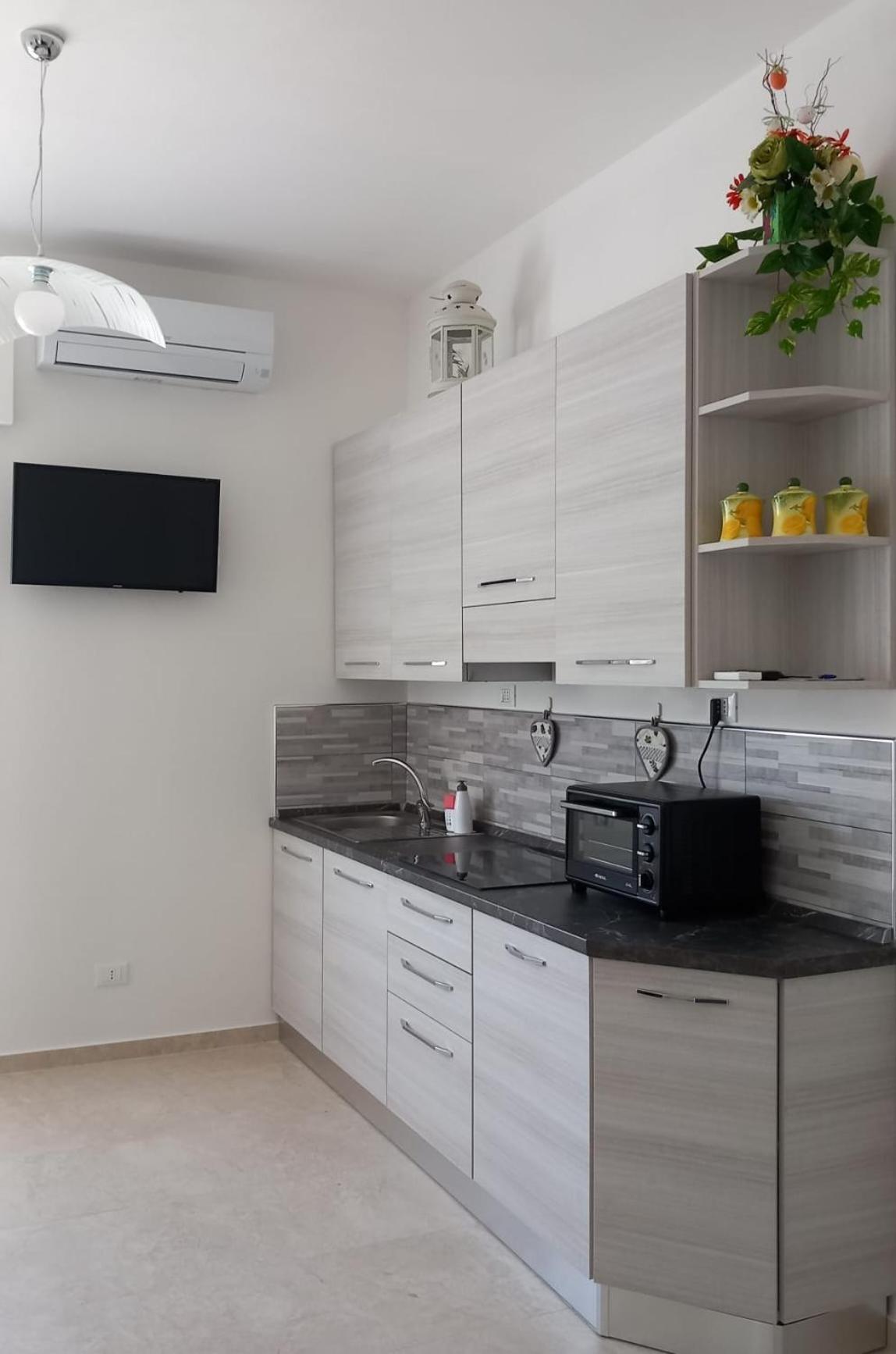 Ferienwohnung Casa Luce Marina di Massa Exterior foto