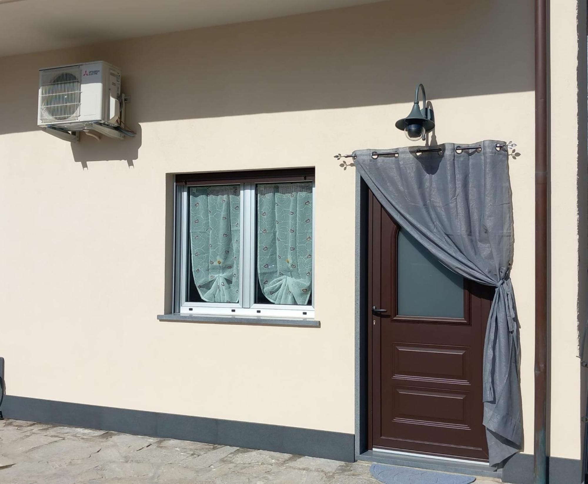 Ferienwohnung Casa Luce Marina di Massa Exterior foto